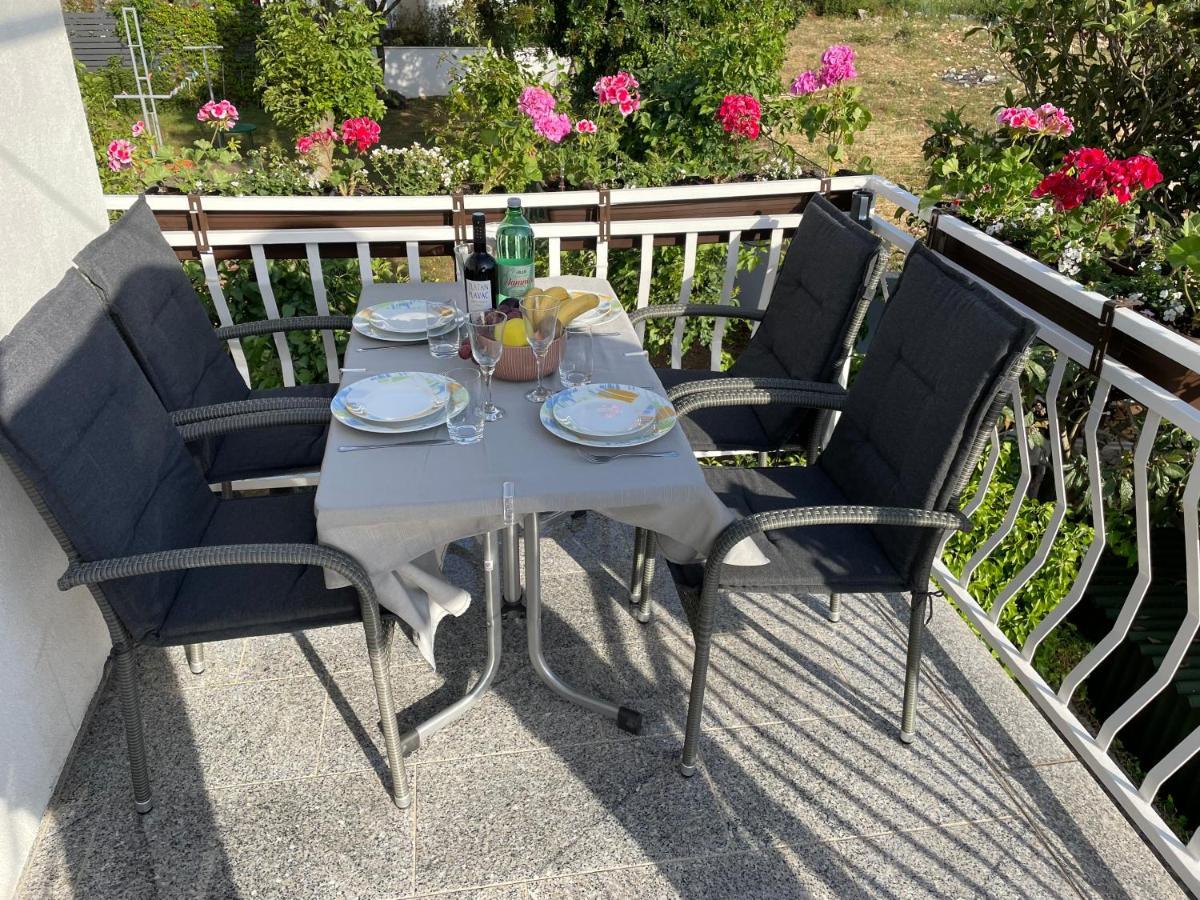 Casa Estancia Apartment Нивице Экстерьер фото